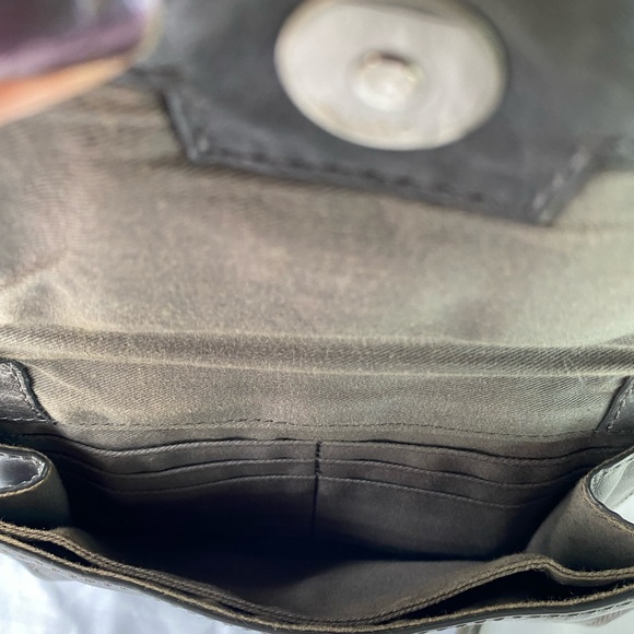 FRYE Leather Crossbody Gray Distressed Leather Bag - Picture 6 of 9